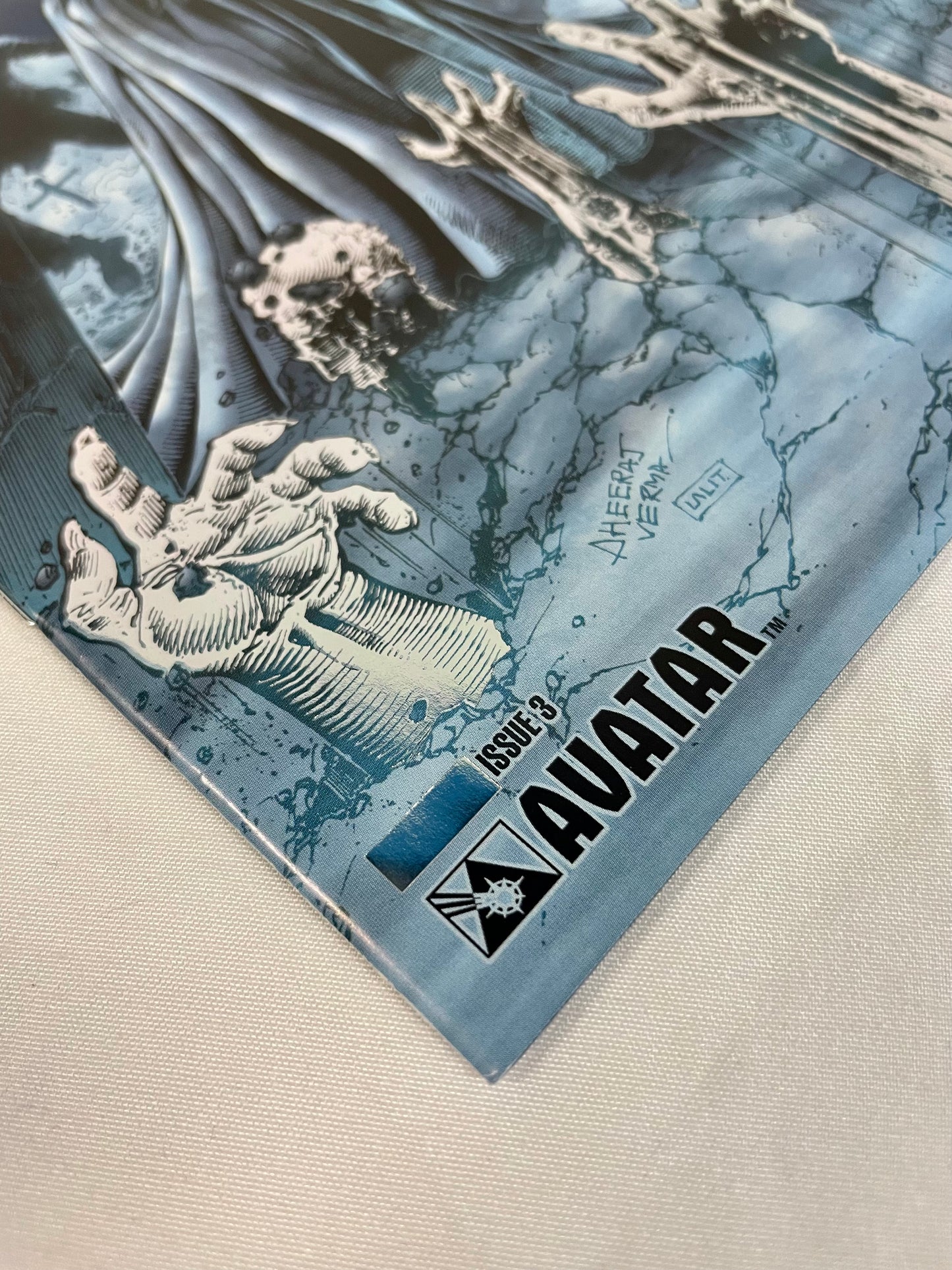 Avatar Comics Escape of the Living Dead Issue 3 (Foil Cover)